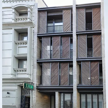 Galata Rasso מלון